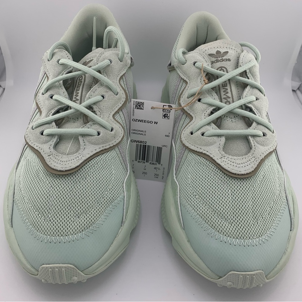 Adidas Women’s Ozweego Originals Size 8.5 Green